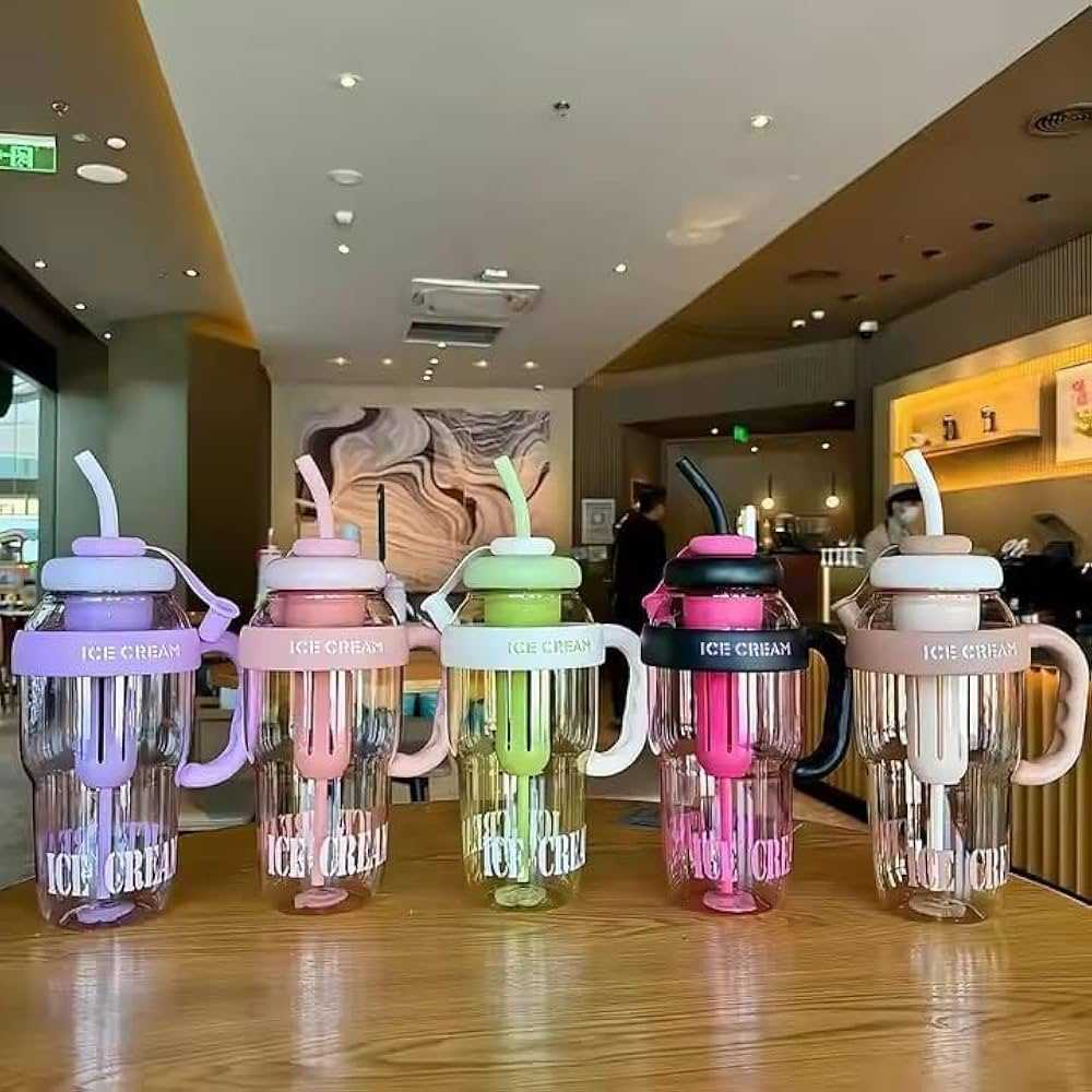 1400ml Ice-Cream Water Bottle – Kawaii Jumbo Smoothie & Milkshake Cup